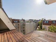 Großzügige Dachgeschosswohnung in Steglitz mit Panoramablick - Berlin