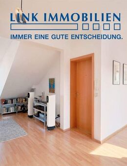 Außergewöhnliche 4,5 Zimmer Wohnung mit Terrasse und Aussicht über die Stadt - Stuttgart
