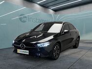 Mercedes A 200, Limo Progressive Advanced u v m, Jahr 2022 - München