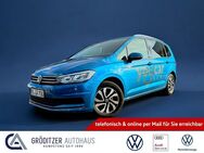 VW Touran, 2.0 TDI Active |||7Si, Jahr 2021 - Gröditz