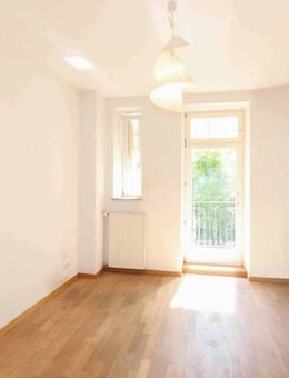 Charmante 3-Zimmer-Altbauwohnung mit Süd-Balkon in München! - München