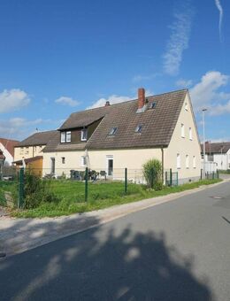 lukrativ vermietetes Mehrfamilienhaus in Heppstädt - Adelsdorf