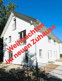 Familienfreundliche Doppelhaushälfte (KFW 40) in Baldham - großzügiger Garten & sofort bezugsfrei - Vaterstetten