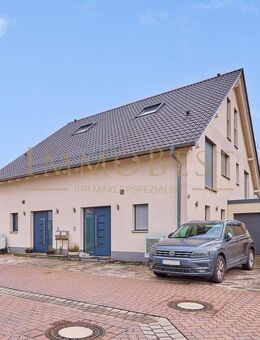 (Rechts) Doppelhaushälfte für die Familie in toller Lage! - Rohrbach (Landkreis Südliche Weinstraße)