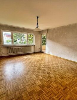 Familienfreundlich & flexibel - 4,5 Zimmer Wohnung mit Stellplatz - Leonberg (Baden-Württemberg)