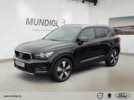 Volvo XC40, Momentum, Jahr 2021 - Landshut