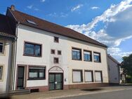 Schicke, kleine EG-Wohnung mit Gartennutzung, in Wolfersheim, im schönen Bliestal, umgeben von Wiesen und Feldern,in Wolfersheim, Nähe Blieskastel - Blieskastel