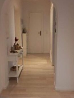 Geräumige 3-Zimmer-Wohnung mit 2 Balkonen in Coburg - Coburg