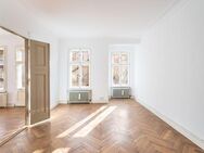 Schöne Altbauwohnung mit viel Platz, individuellem Gestaltungspotential & Süd-Balkon - Berlin