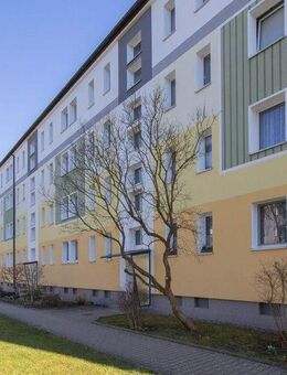 Sonnige 2-Zimmer-Wohnung mit offener Küche + Balkon - Chemnitz