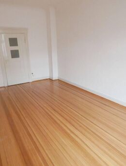 grossräumige und freundliche 3-Zimmer-Wohnung - Saarbrücken