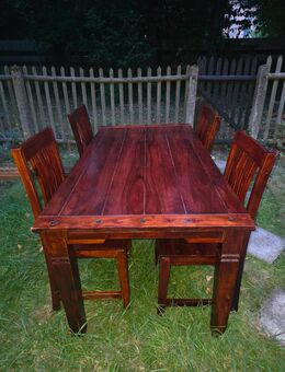 Esszimmertisch Set mit 1 Tisch 4 Stühle aus massiven Holz - Duisburg