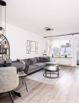 Bildschön! Traumhaft renovierte 3-Zimmer-Eigentumswohnung mit Süd-West-Balkon - Freising