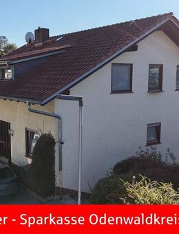 Perfekt für große Familien - Großes Zweifamilienhaus in sonniger Feldrandlage - Erbach (Hessen)