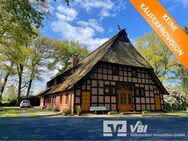 Teufelsmoor | Reetdachanwesen mit 3 Wohnungen, Nebengebäuden und Pachtland für Tierhaltung - Osterholz-Scharmbeck