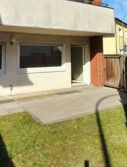 ATTRAKTIVE ETW | MIT EINER GROSSZÜGIGEN TERRASSE + GARTENANTEIL + PKW-STELLPLATZ |BOCHUM-LANGENDREER, ZENTRALE LAGE - Bochum