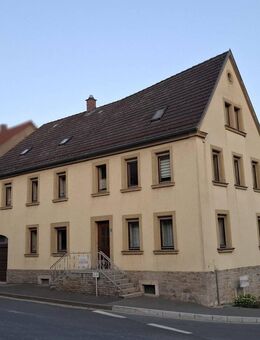 Charaktervolles Stadthaus mit Terrasse an der Gollach in 97239 Aub - Aub