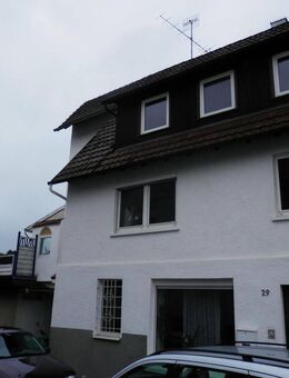 Bezahlbares Haus auch für die etwas größere Familie - Schöntal