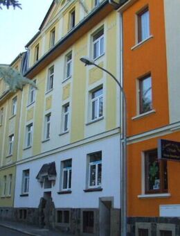 ** kleine 2-Raum Wohnung ** - Greiz