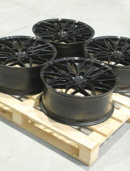 Japan Racing JR46 19x8 ET40 Felgenset - Neuhaus (Inn)
