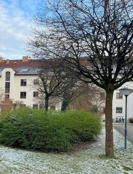Vermietete 2-Zimmer-Wohnung mit Gartenanteil in idyllischer Lage - München