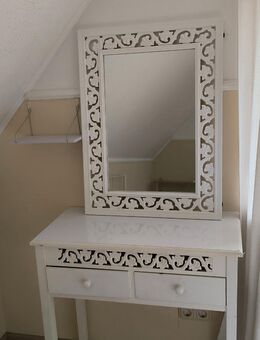 Landhaus Shabby Kommode mit Spiegel oder Schminktisch - Gummersbach