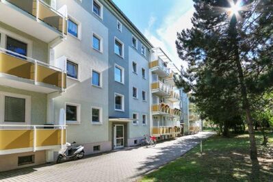 1-Raum-Wohnung mit Balkon in ruhiger Wohnanlage