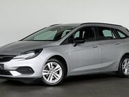 Opel Astra, 1.2 Sports Tourer KA, Jahr 2021 - Bützow