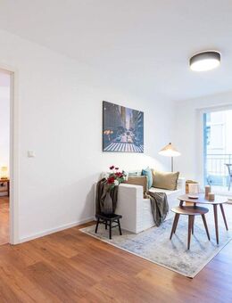 * 2-Zi.-Wohnung * Citylage Bismarckviertel * Saniert, provisionsfrei, leer - Augsburg