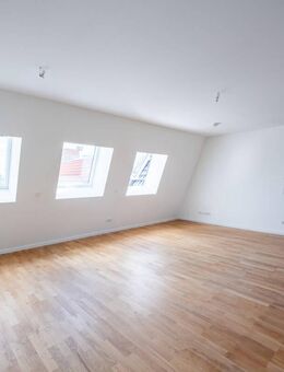 Neubau-Penthouse: Erstbezug mit Aufzug, Loggia, hochwertiger Ausstattung und viel Licht - Berlin