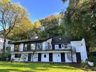 Architektenhaus mit Einliegerwohnung am Lousberg - Aachen