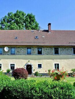 Einfamilienhaus in ländlicher Umgebung bei Zell im Fichtelgebirge - Zell (Fichtelgebirge)