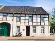 Vermietetes, denkmalgeschütztes Einfamilienhaus mit ehemaligem Mühlengebäude in Zentrumslage von Langerwehe - Langerwehe
