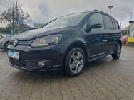 VW Touran Comfortline 7 Sitzer Garantie Alu Ahk - Essen