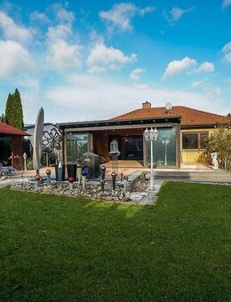 Mommenheim: Praktischer Bungalow mit liebevoll gepflegtem Garten und Grundstücksoptionen - Mommenheim