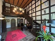 Majestätisches Anwesen mit Panoramablick - Exklusiver Wohntraum mit vielseitigen Möglichkeiten! - Borchen
