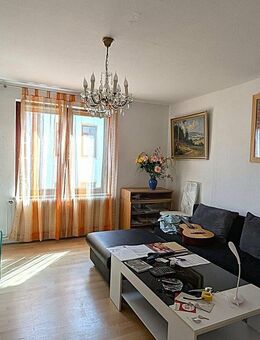 Schöne Eigentumswohnung 3-Zimmer-mit EBK frisch modernisiert - Bremerhaven