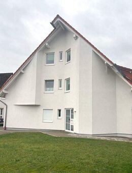 --Sanierte Wohnung im Kurort mit schicker Einbauküche, Stellplatz und Balkon !!-- - Bad Sassendorf