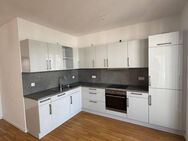 Moderne 4-Zimmer-Wohnung mit Balkon, Einbauküche und Wohlfühlkomfort - Berlin