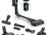 BOSCH Akku-Stielstaubsauger Unlimited 10 BKS1051GQC, MicroClean™ Technology, Display, Knickrohr, beutellos, HEPA-Filtersystem, 10 Jahre Motorgarantie, Schnellladegerät, grau