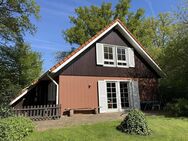 Charmantes Einfamilienhaus im Grünen mit gepflegtem Garten in Suderburg/Räber - Suderburg