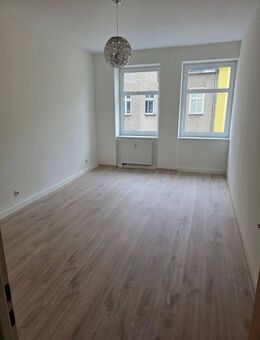 3-Zimmer-Wohnung 2. Etage mit Balkon - Fürstenwalde (Spree)