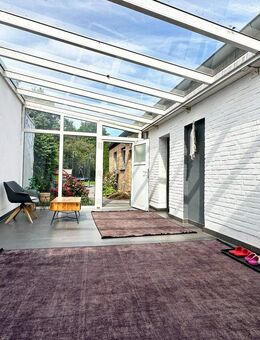 Großzügige Doppelhaushälfte mit Wintergarten in Delmenhorst - Delmenhorst