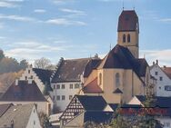 Charmantes, saniertes Bauernhaus mit viel Potenzial und traumhaftem Blick auf Schloss Blumenfeld - Tengen