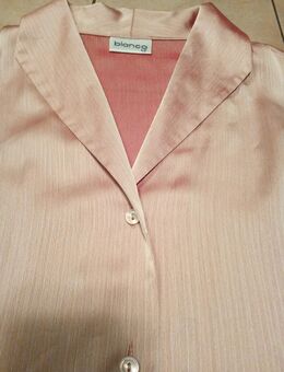 Elegante wenig durchsichtige knitterfreie glitzernde Bluse Gr. 42 M von Bianca - Eggenfelden
