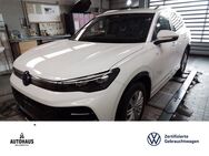 VW Tiguan, 2.0 TDI R-Line TRAVEL, Jahr 2024 - Wolfenbüttel