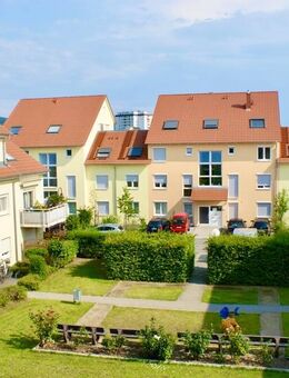+++ Vermietete Vierzimmerwohnung mit Balkon und 2 PKW-Stellplätzen in der Tiefgarage +++ - Heppenheim (Bergstraße)