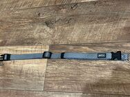 Halsband reflektierend Gr.M, neuwertig - Rossau