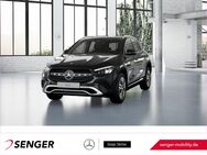 Mercedes GLA 200, Progressive, Jahr 2023 - Beckum