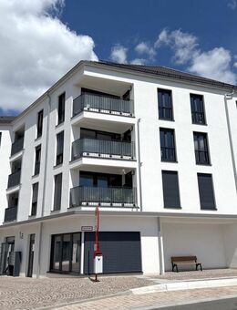 Attraktive 2-Zimmer Neubauwohnung inkl. TG und EBK | mitten im Zentrum von Gundelfingen | bezugsfrei - Gundelfingen